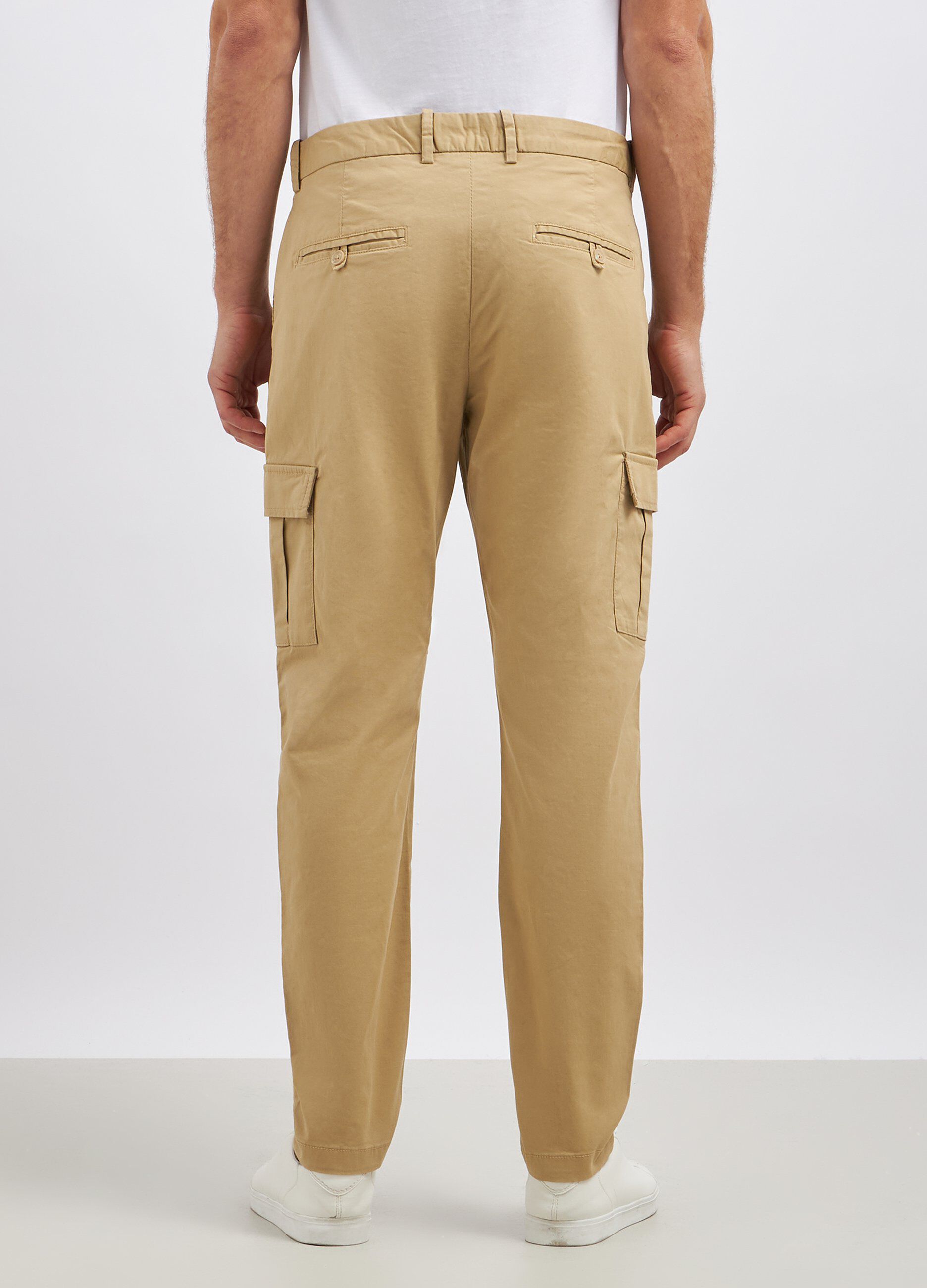 Pantaloni cargo in cotone stretch uomo_1