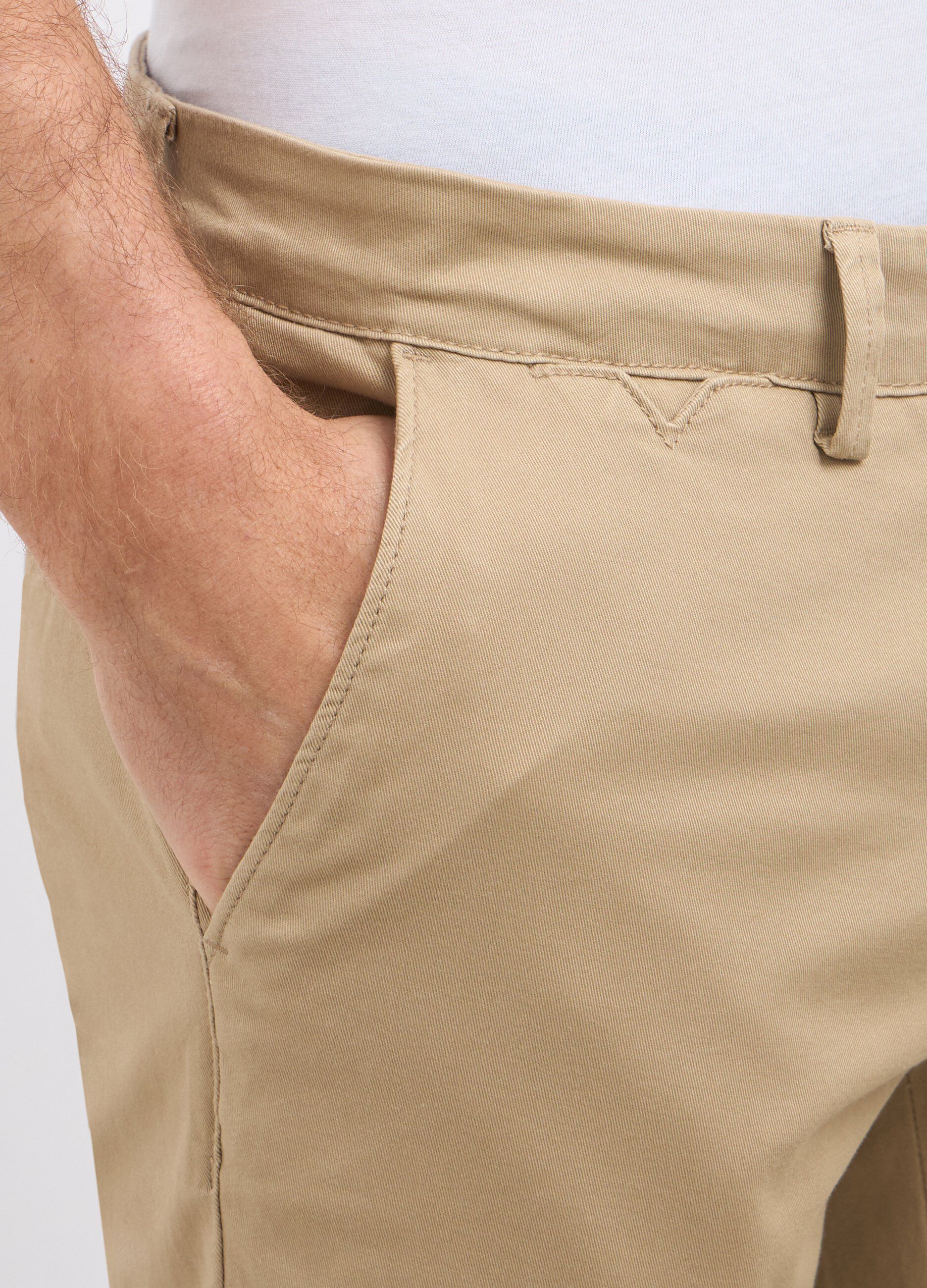 Pantaloni chino in cotone stretch uomo_2