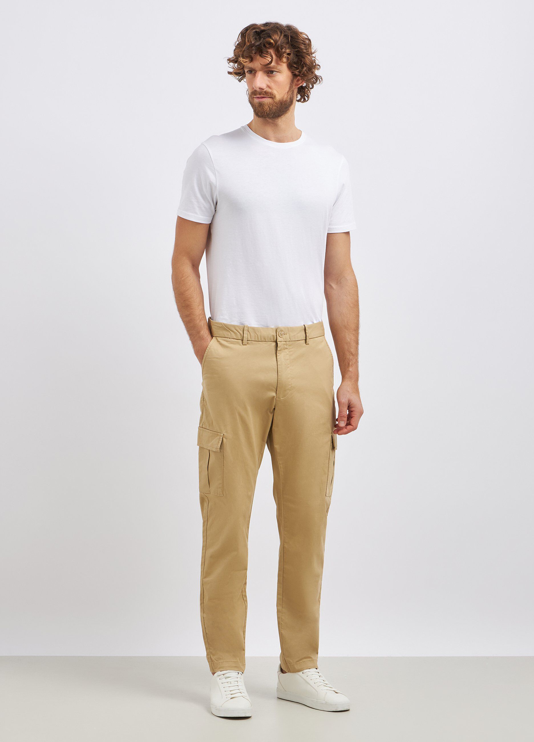 Pantaloni cargo in cotone stretch uomo_0