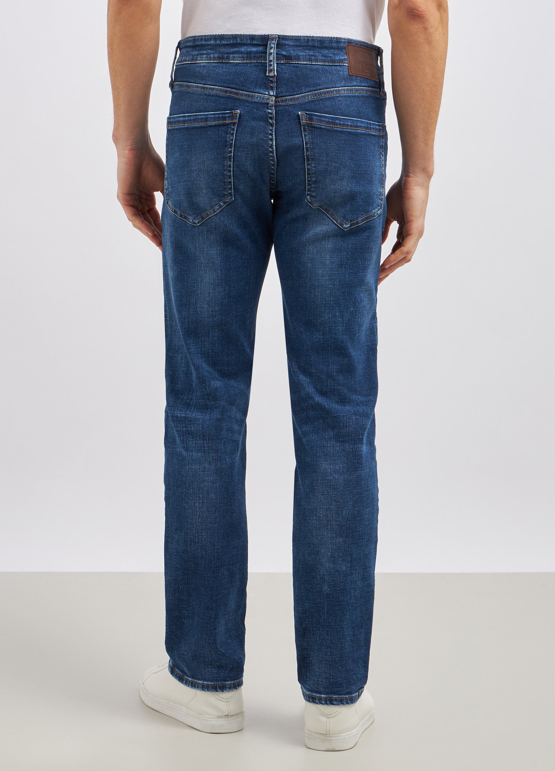 Jeans in misto cotone stretch uomo_2