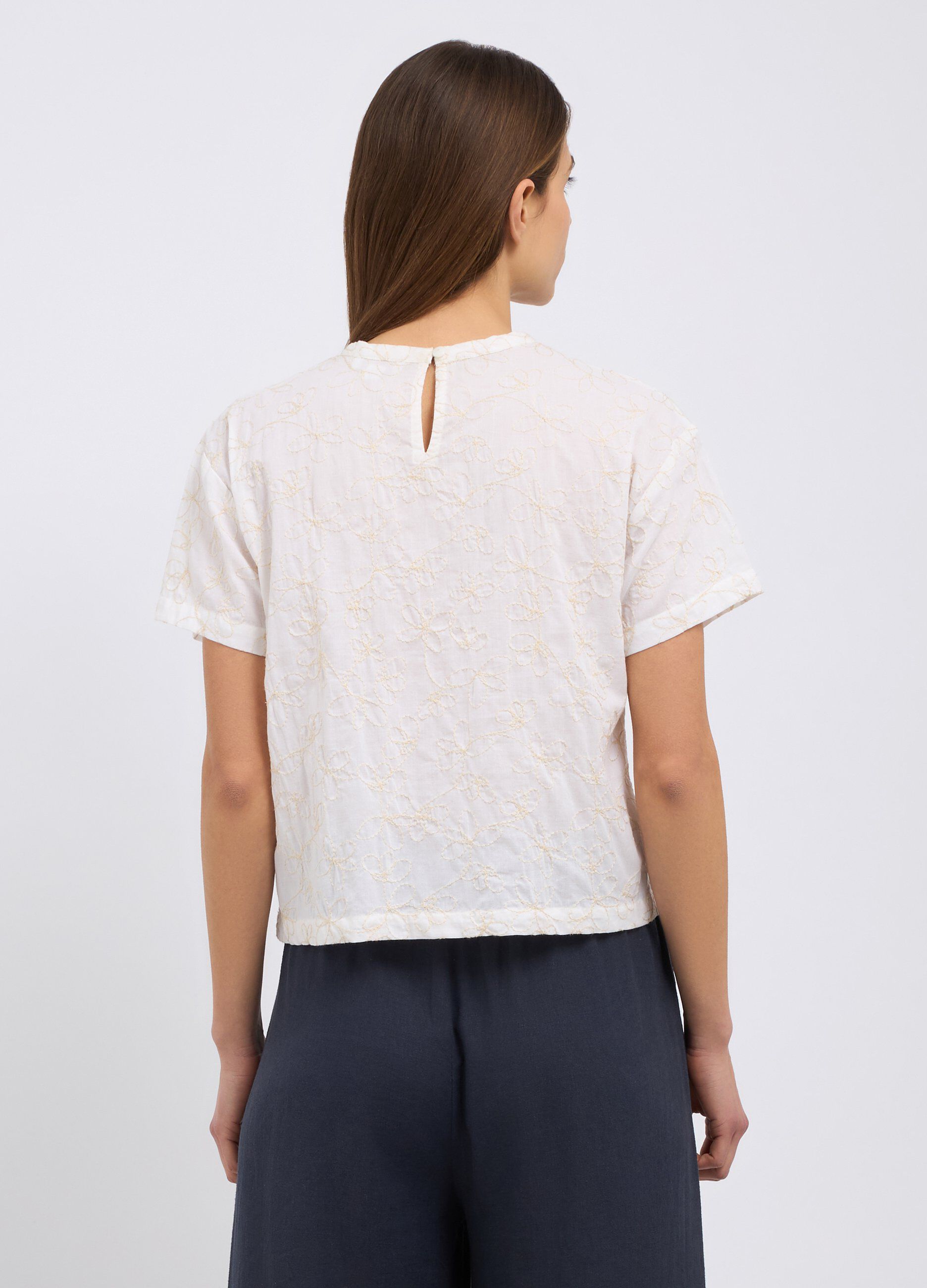 T-shirt in cotone con ricamo donna